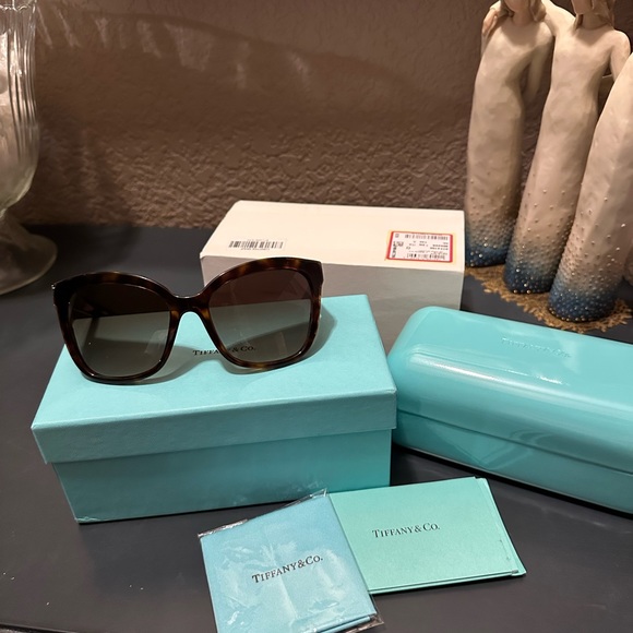 Tiffany & Co. Accessories - Tiffany & Co Sunglasses
